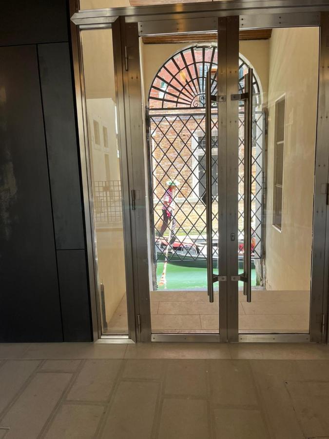 Immobiliare Nk Palazzo Bonvicini Apartment Venesia Bagian luar foto