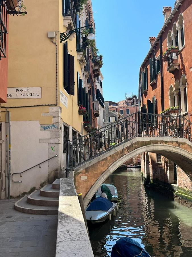 Immobiliare Nk Palazzo Bonvicini Apartment Venesia Bagian luar foto