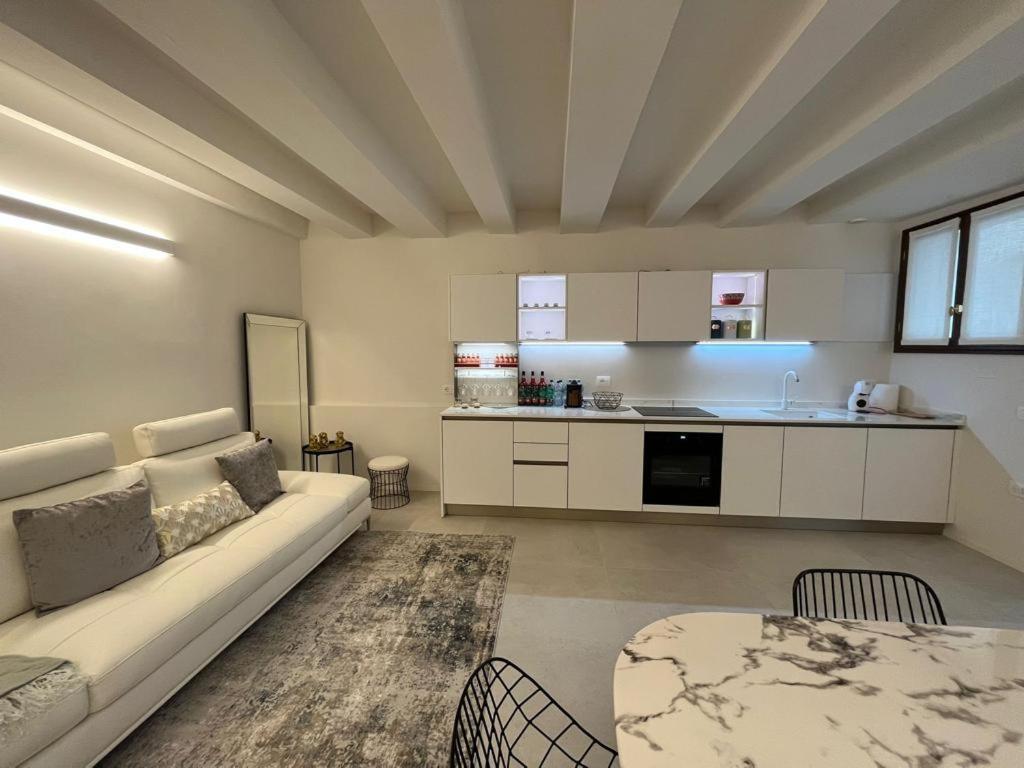 Immobiliare Nk Palazzo Bonvicini Apartment Venesia Bagian luar foto